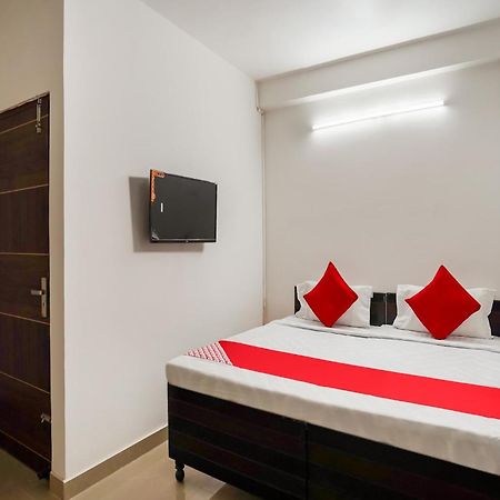 Hotel O Pubg Residency Yeni Delhi Dış mekan fotoğraf