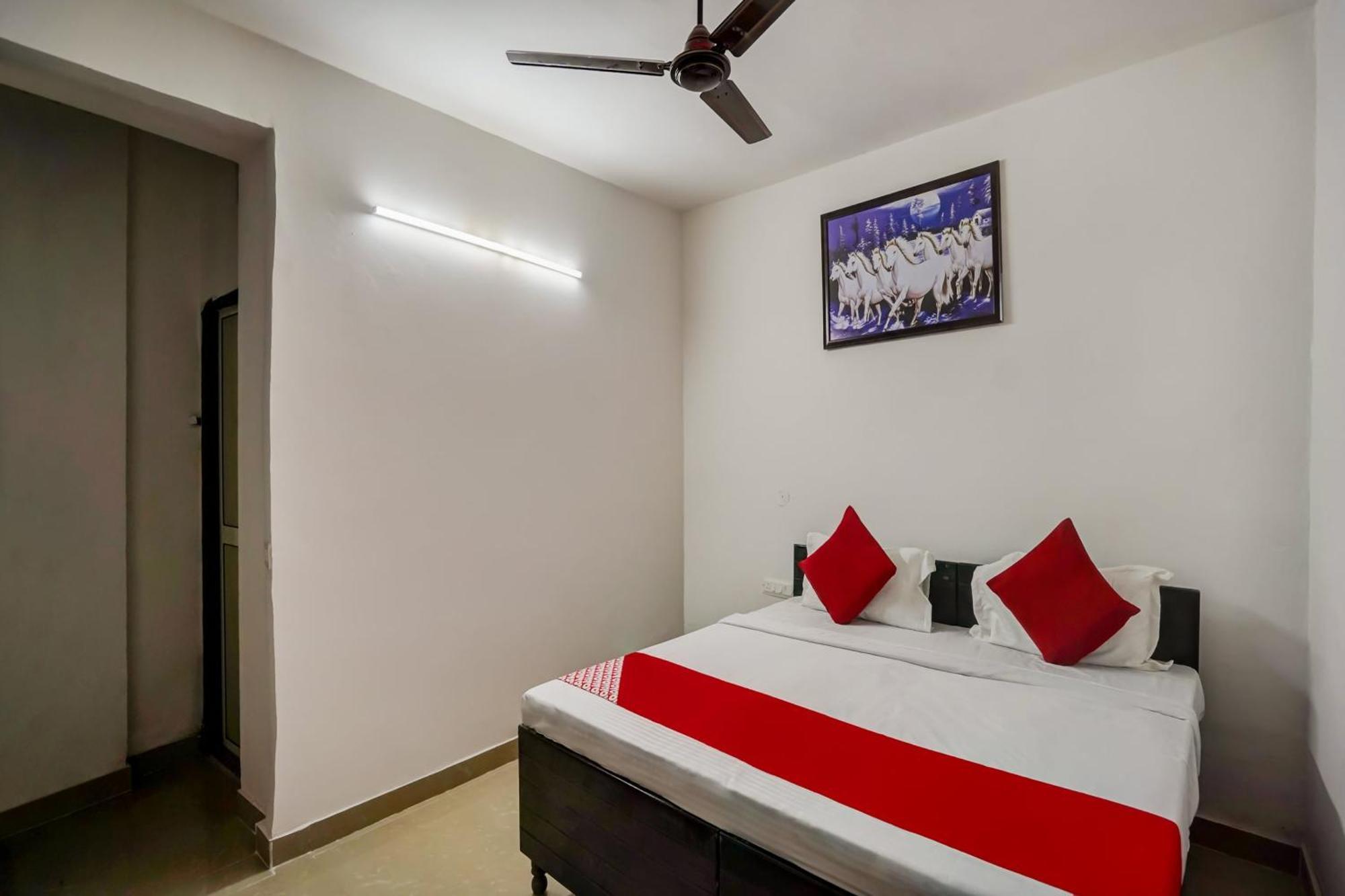 Hotel O Pubg Residency Yeni Delhi Dış mekan fotoğraf