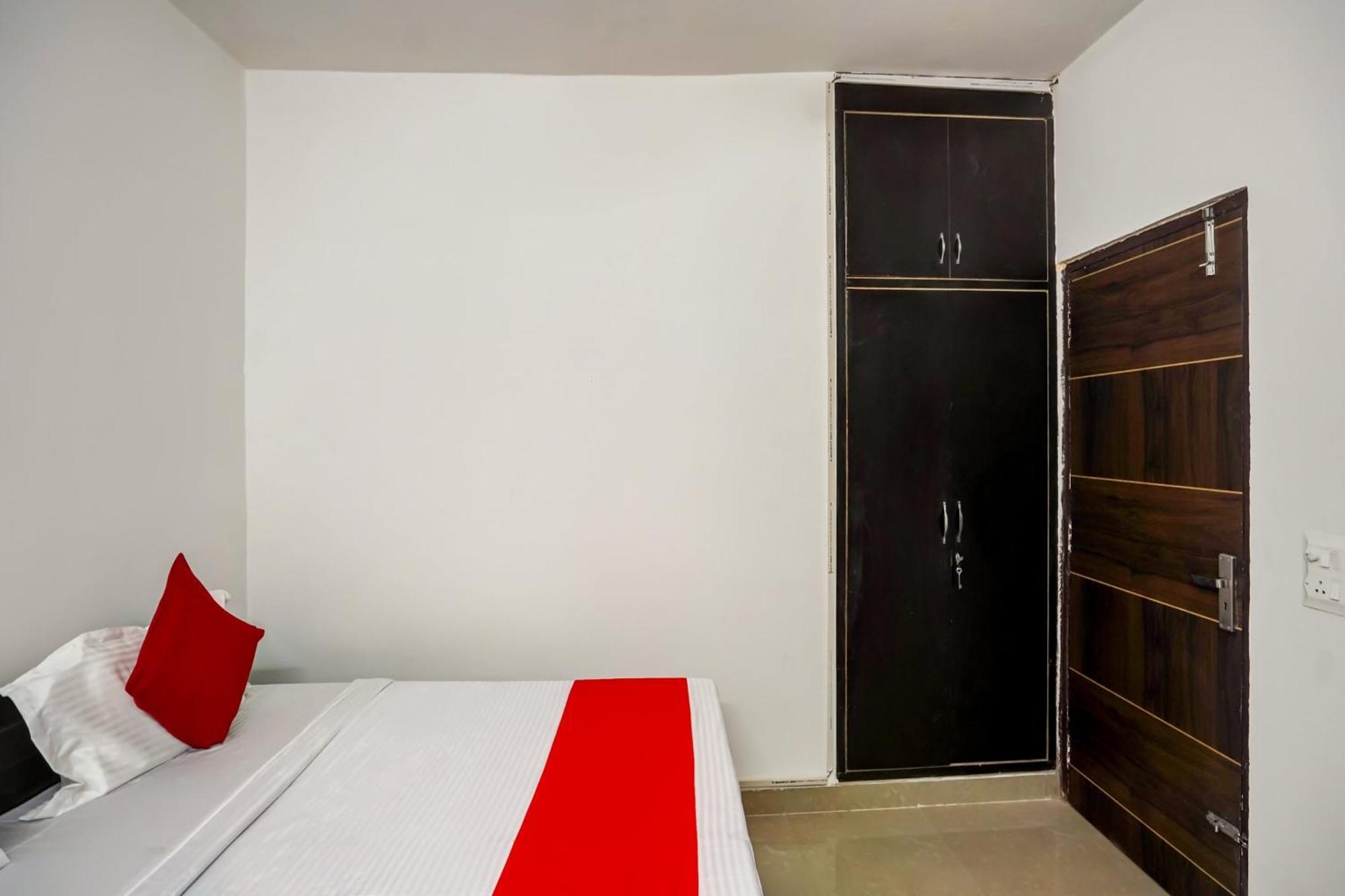 Hotel O Pubg Residency Yeni Delhi Dış mekan fotoğraf